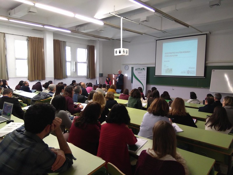 39255373235_e72e769819_c